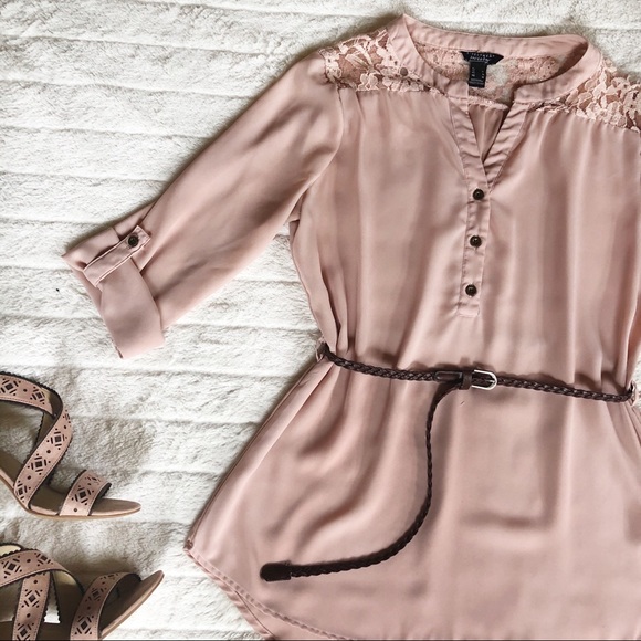 Streetwear Society Tops - 🍓 3/$30 - STREETWEAR SOCIETY tunic - size M